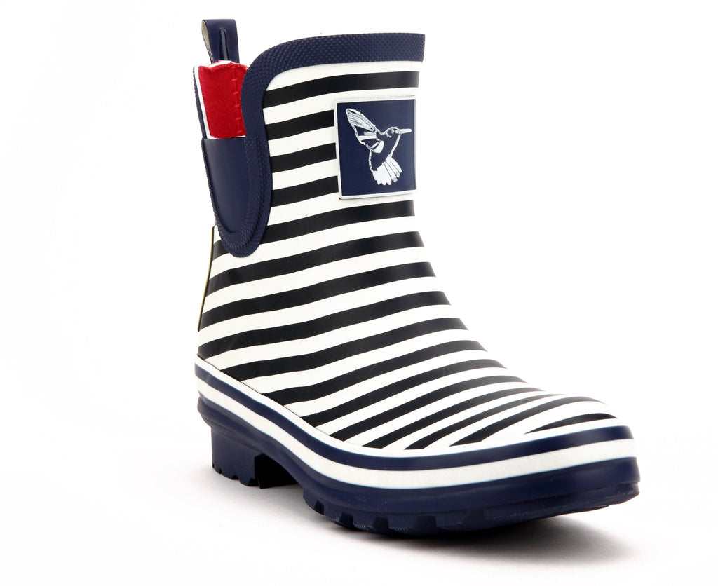 Stores that sell rain boots near me new arrivals